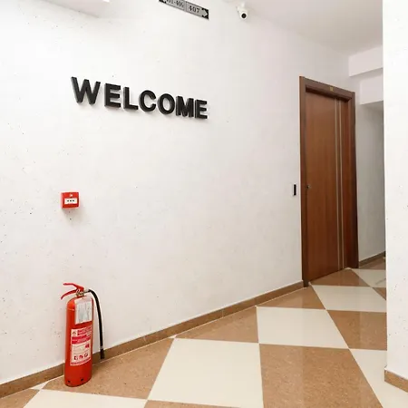 Center Gili Ξενοδοχείο 4*