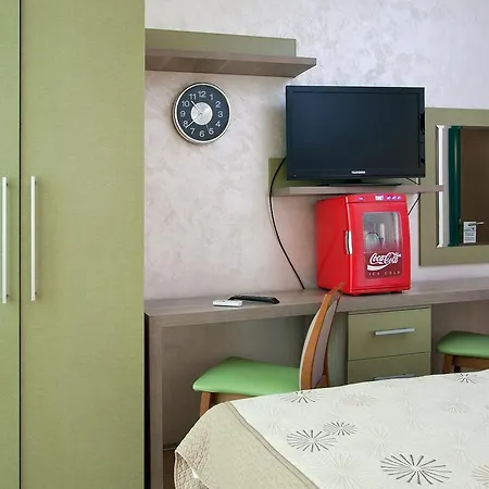 Ξενοδοχείο Center Gili 4*